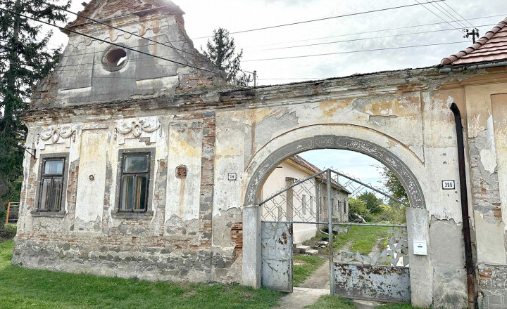REZERVOVANÉ !!!! Predaj 3izb. rodinného domu v obci Rimavské Janovce - fotografia 1