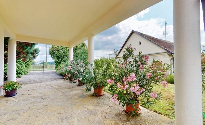 🏡 Rekreačný dom PRI VODE + bonusový rodinný dom na rekonštrukciu  BUDIKOVANY Vodná nádrž Teplý vrch. - fotografia 27