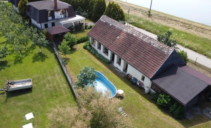 🏡 Rekreačný dom PRI VODE + bonusový rodinný dom na rekonštrukciu  BUDIKOVANY Vodná nádrž Teplý vrch. - fotografia 33