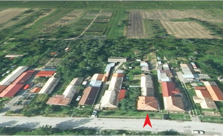 ZĽAVA !! - Rodinný dom – Vyšná Pokoradz s veľkým pozemkom a hospodárskymi budovami - fotografia 1