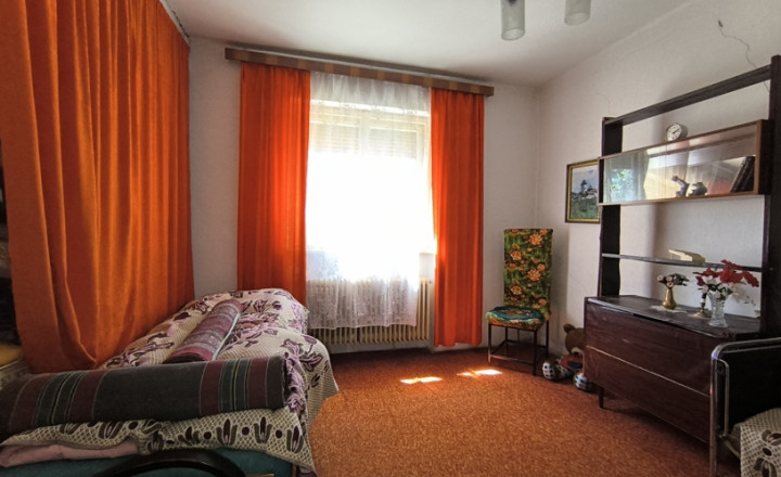 ZĽAVA !! - Rodinný dom – Vyšná Pokoradz s veľkým pozemkom a hospodárskymi budovami - fotografia 18